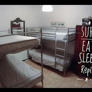 https://surf-house-famara.in-canary-islands.com